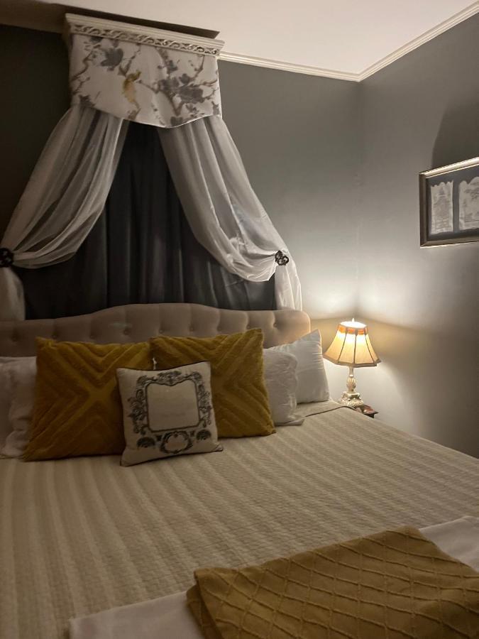 Bed and Breakfast The Beaumont House Натчез Экстерьер фото